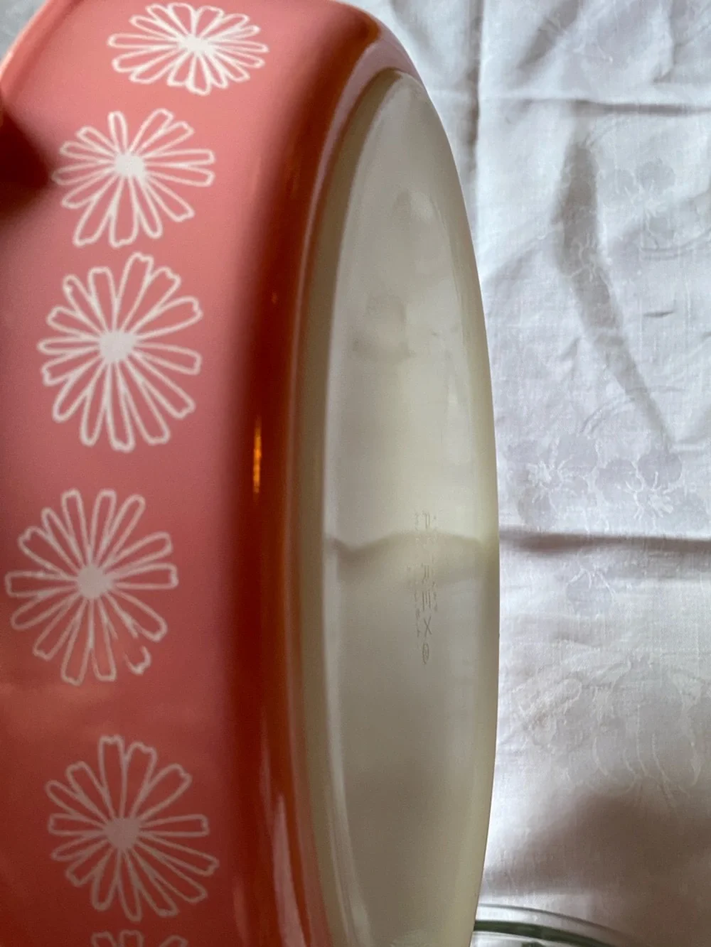 Pyrex preowned excellent